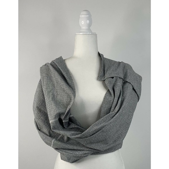 Lululemon Vinyasa Snap Lightweight Neck Scarf - Picture 2 of 5